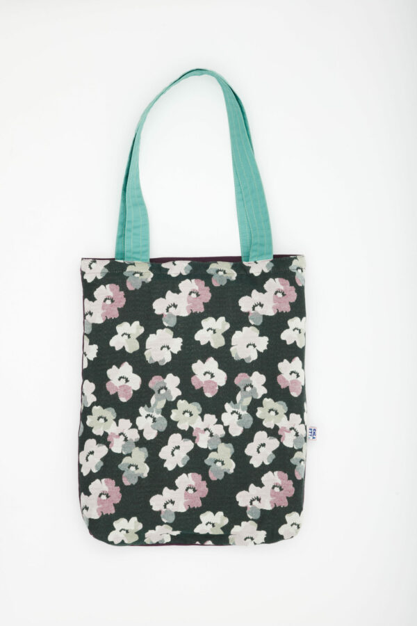 Totebag réversible en tissu recyclé fait main en Tunisie – imprimé floral vert et texture vert menthe – Chkarty